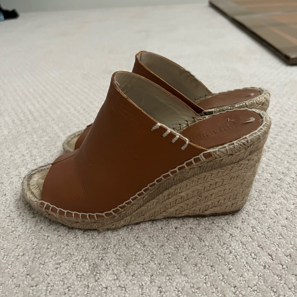 Very good condition Soludos wedges